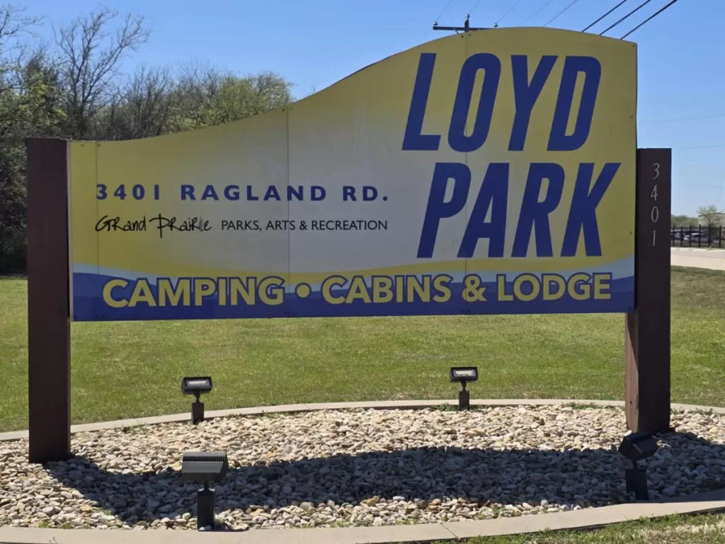 Loyd Park Sign